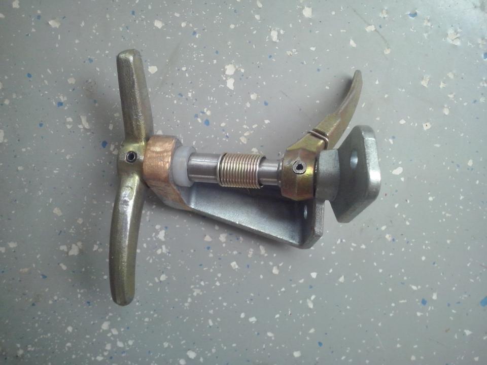 Degajator ata presa de balotat claas markant